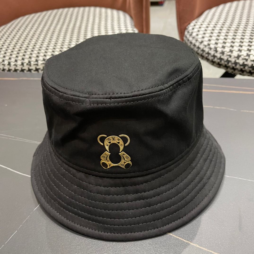 Louis Vuitton Caps